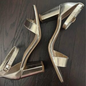 GOLD BLOCK HEELS size 10 women’s